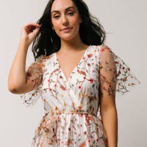 Marseille Embossed / Embroidered Maxi Dress | White Multi Floral - 3XL NWT